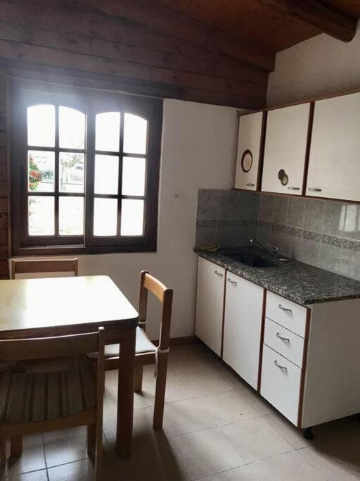 Pequena Casa De Troncos, Detras De Casa Principal No Trabajo Con Tarjeta De Credito Puerto Madryn Exterior foto
